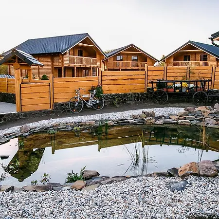 Aldeamento Turístico Koliba Zlatá Podkova *