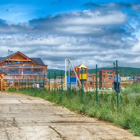 Aldeamento Turístico Koliba Zlatá Podkova Košice